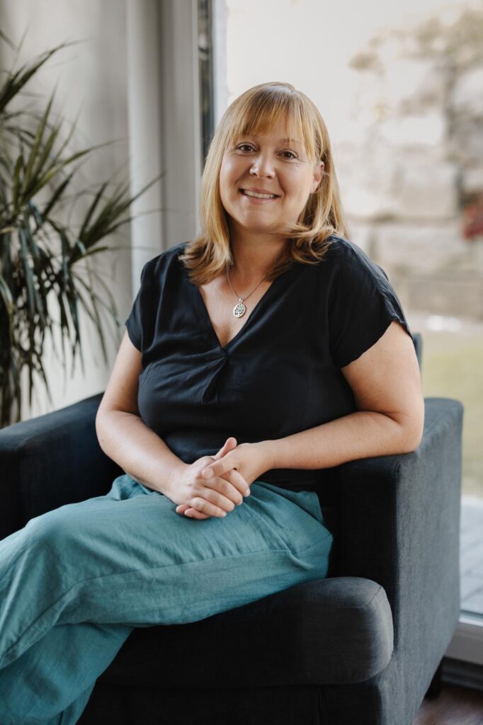 Coach Helen Janson